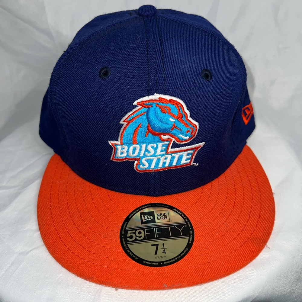 NCAA - Boise State Broncos - 59fifty Cap -
7 1/4